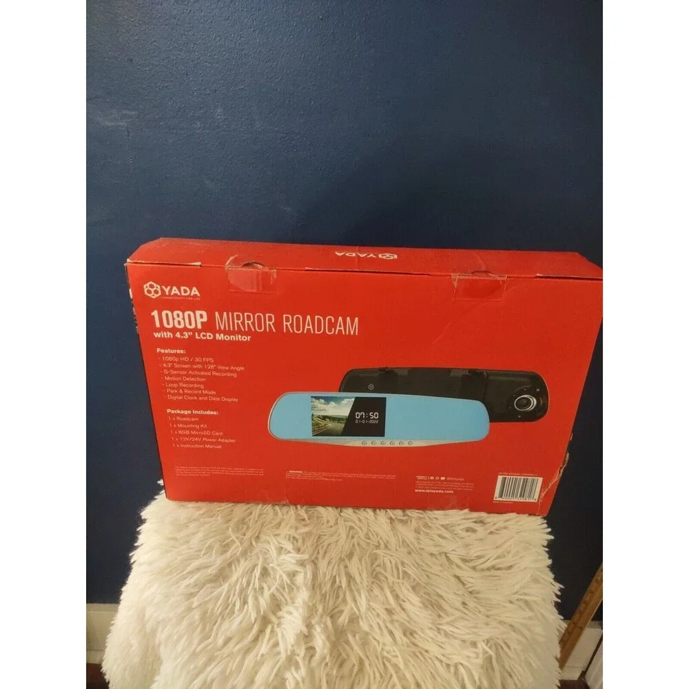 Yada 1080P Mirror Roadcam Dashcam With 4.3 LCD Monitor NEW